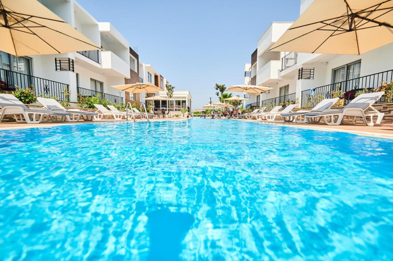 Hotel Halibas Ulcinj Eksteriør bilde