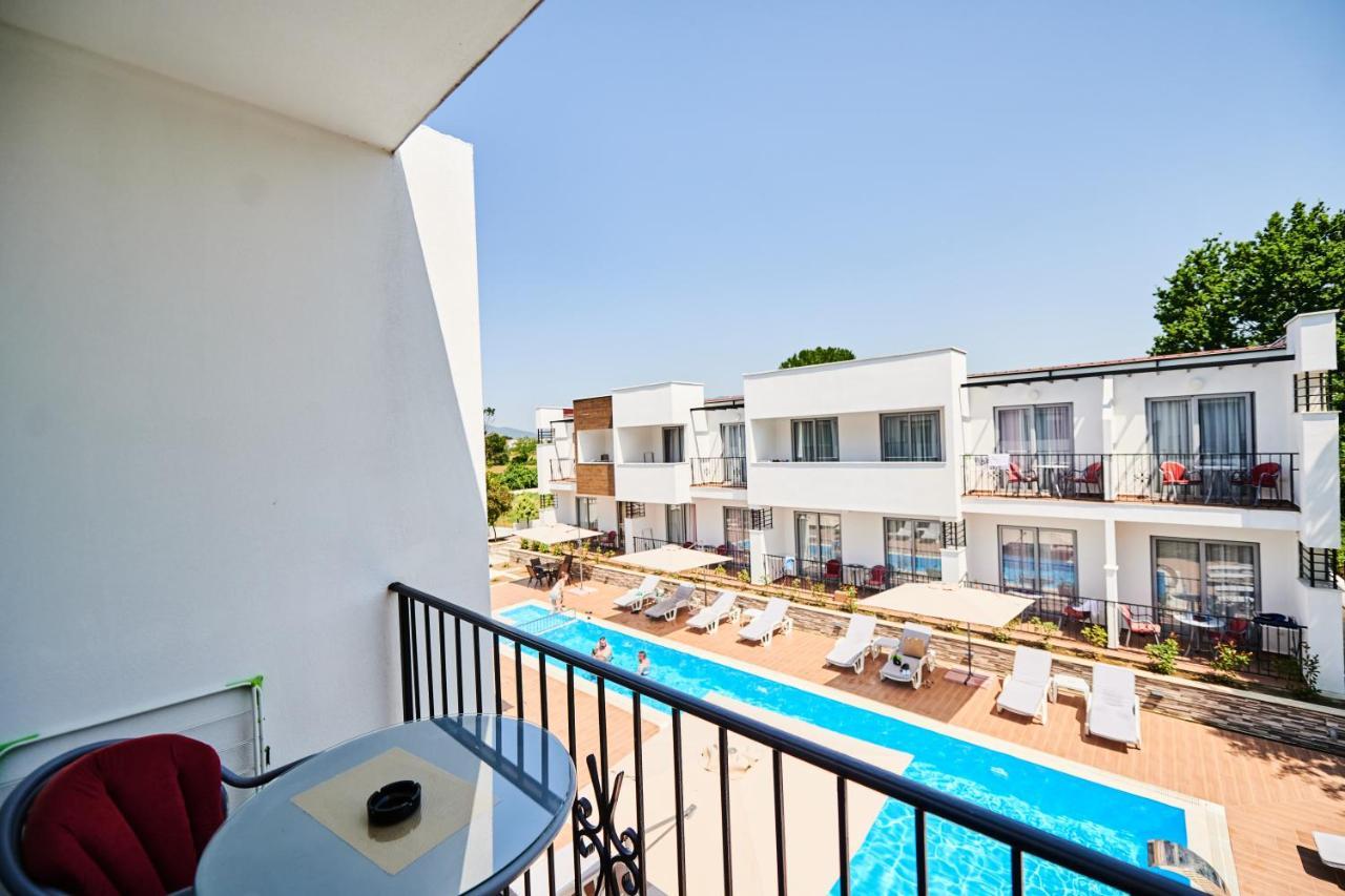 Hotel Halibas Ulcinj Eksteriør bilde